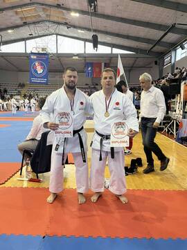 Prvo mesto v katah med veterani do 50 let